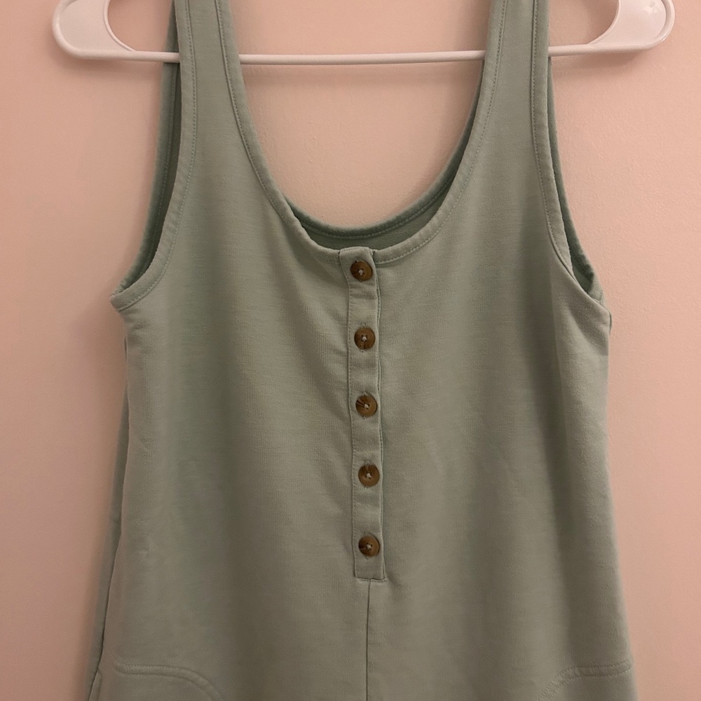 Jumpsuit with buttons